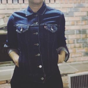 Levis Trucker Jacket